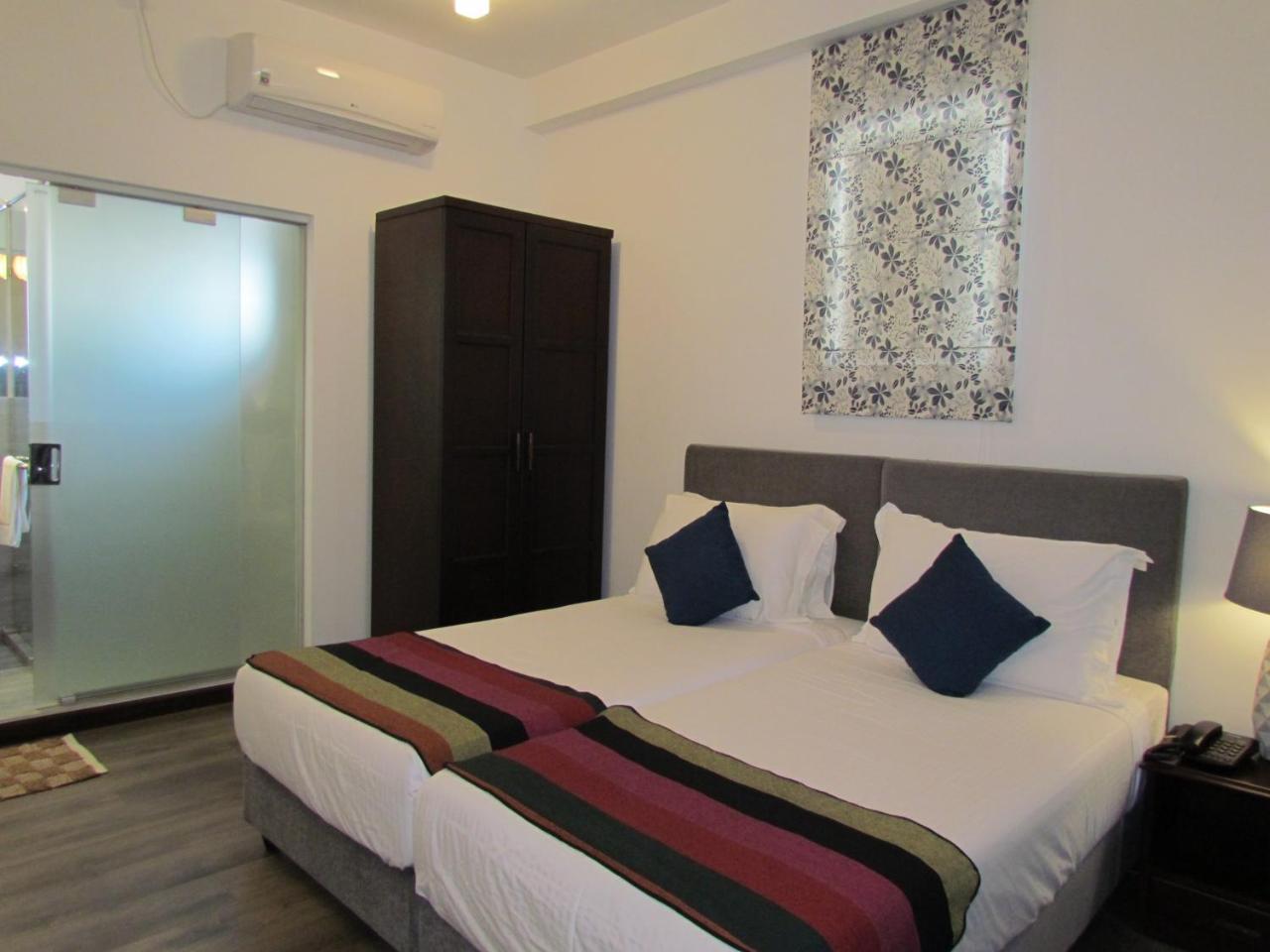 Kmc Villa Dehiwala-Mount Lavinia Luaran gambar